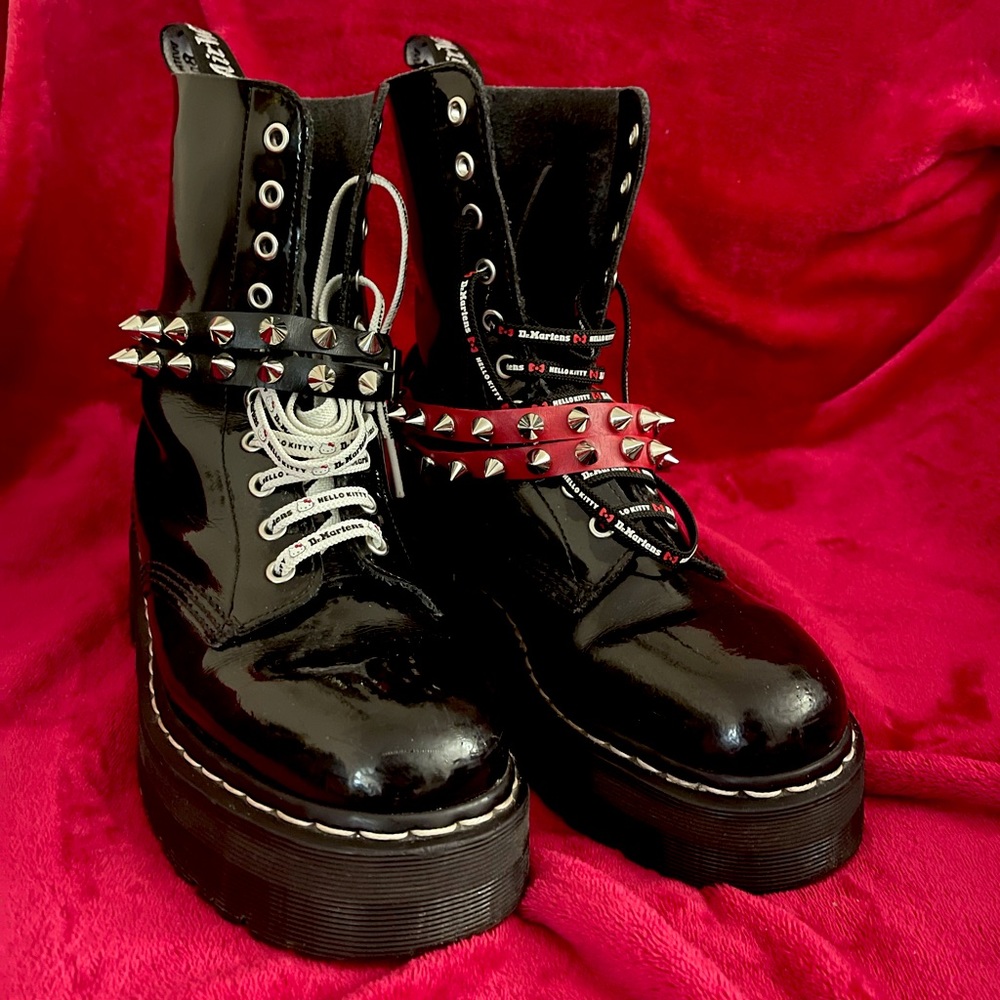 rare dr.martens aggy 1490 patent boot